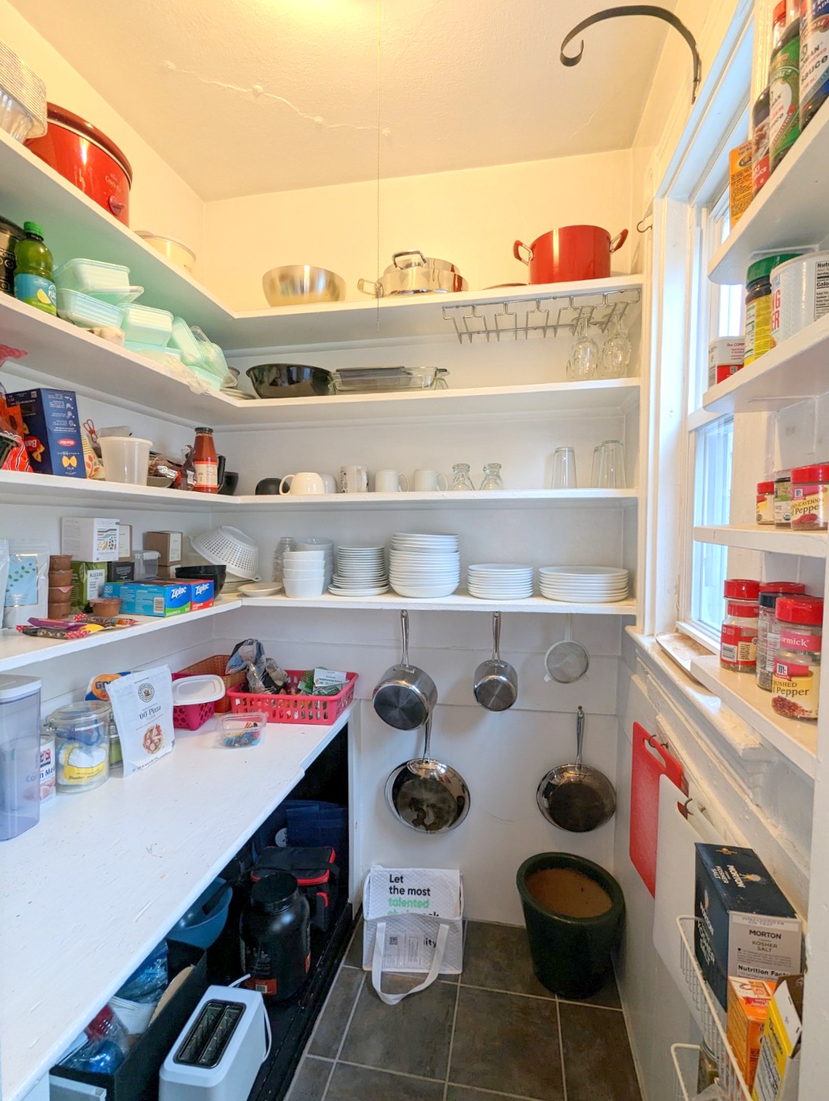 42 Calvin St, Ward Two