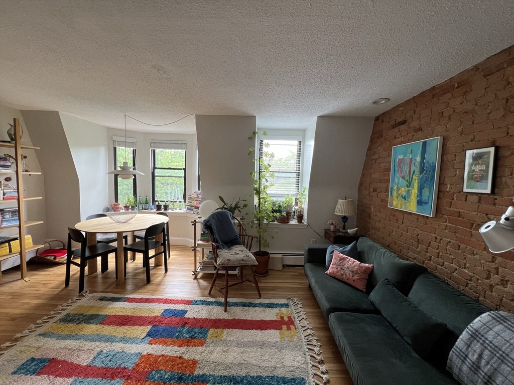 97 Appleton St, South End