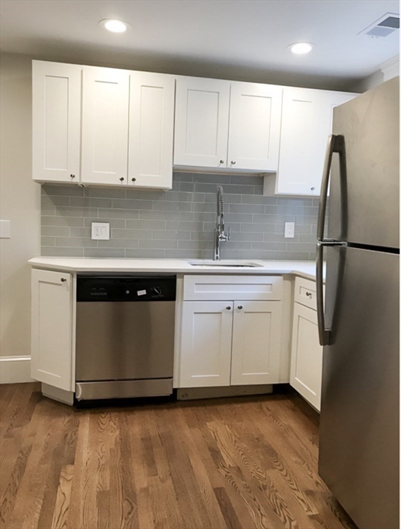 55 Iffley Rd, Jamaica Plain