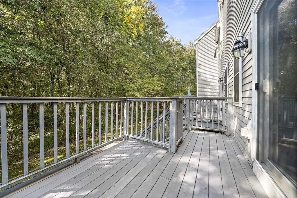 849 Boston Post Rd, E, Marlborough