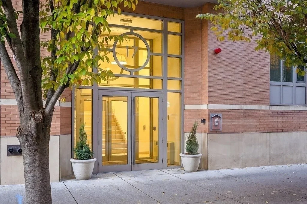 17 Otis St, East Cambridge