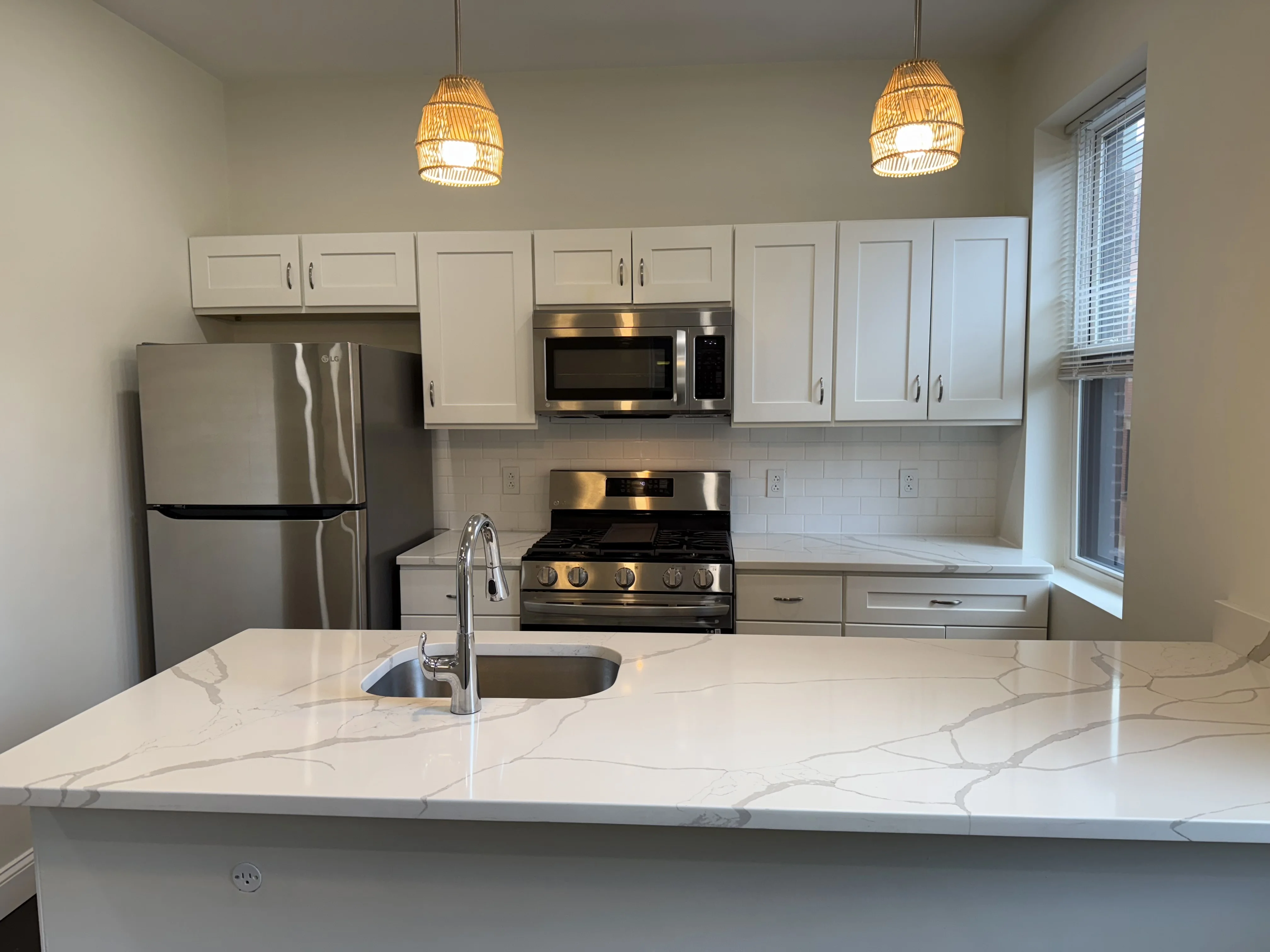 49 Charter St, North End