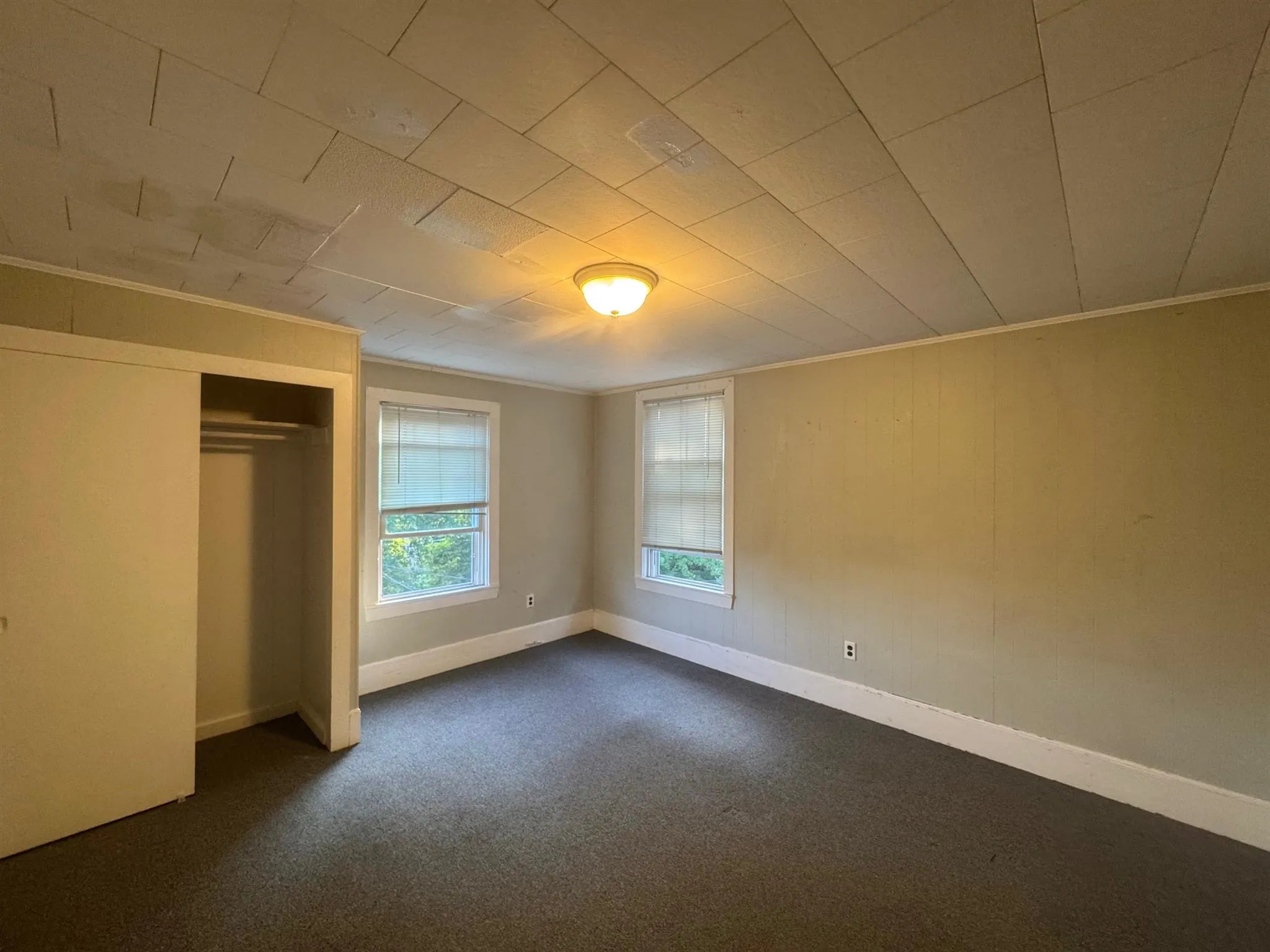 106 Highland Ave, Winter Hill