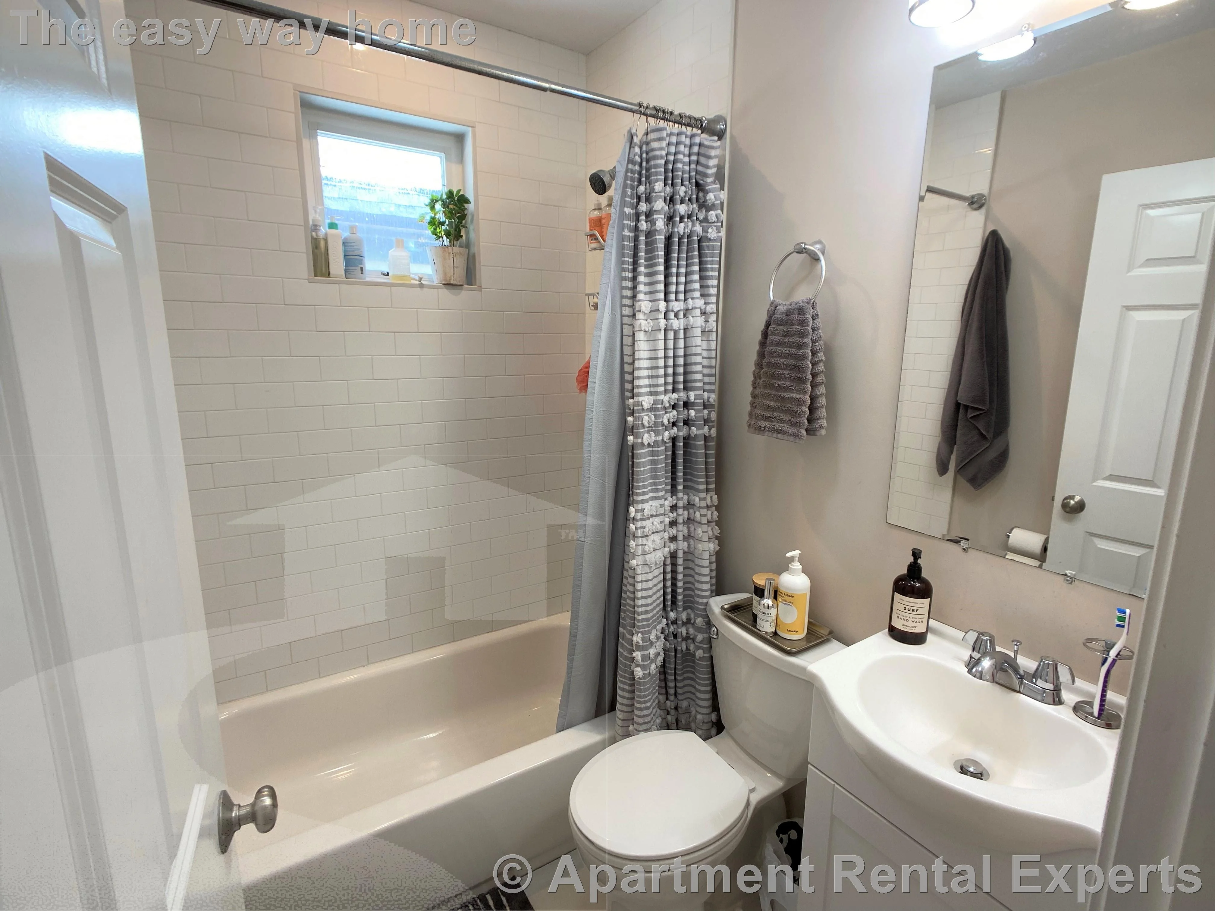 537 Main St, Magoun Square