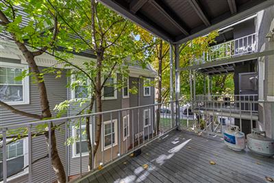 40 Brackett St, Oak Square