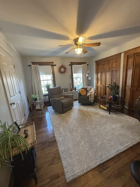 460 Burncoat, Burncoat