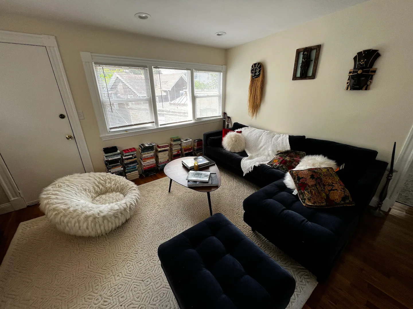 2574 Massachusetts Ave, North Cambridge