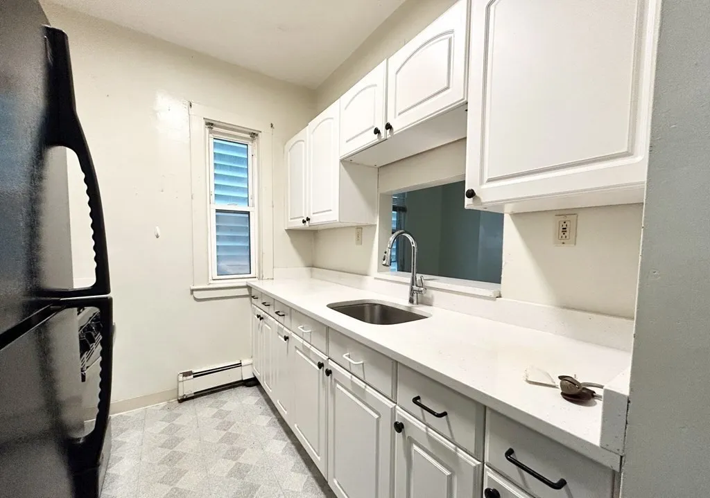 96 East Cottage, Boston