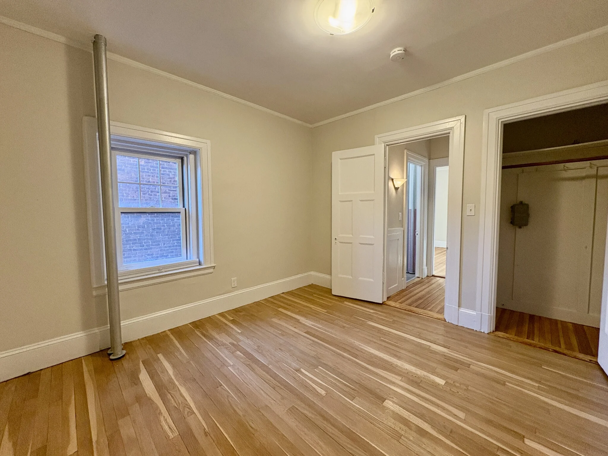 1209 Beacon St, Coolidge Corner