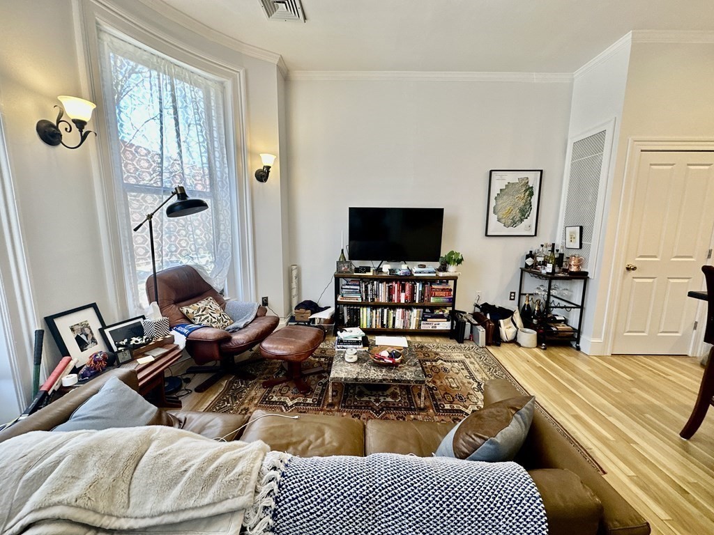 418 Columbus Ave, South End