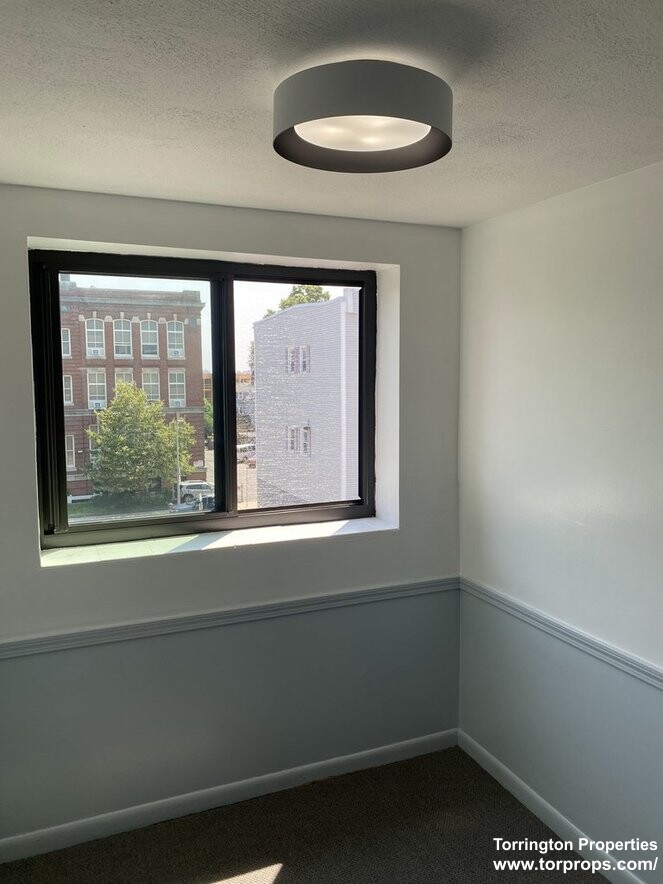 740 East 7th St, South Boston