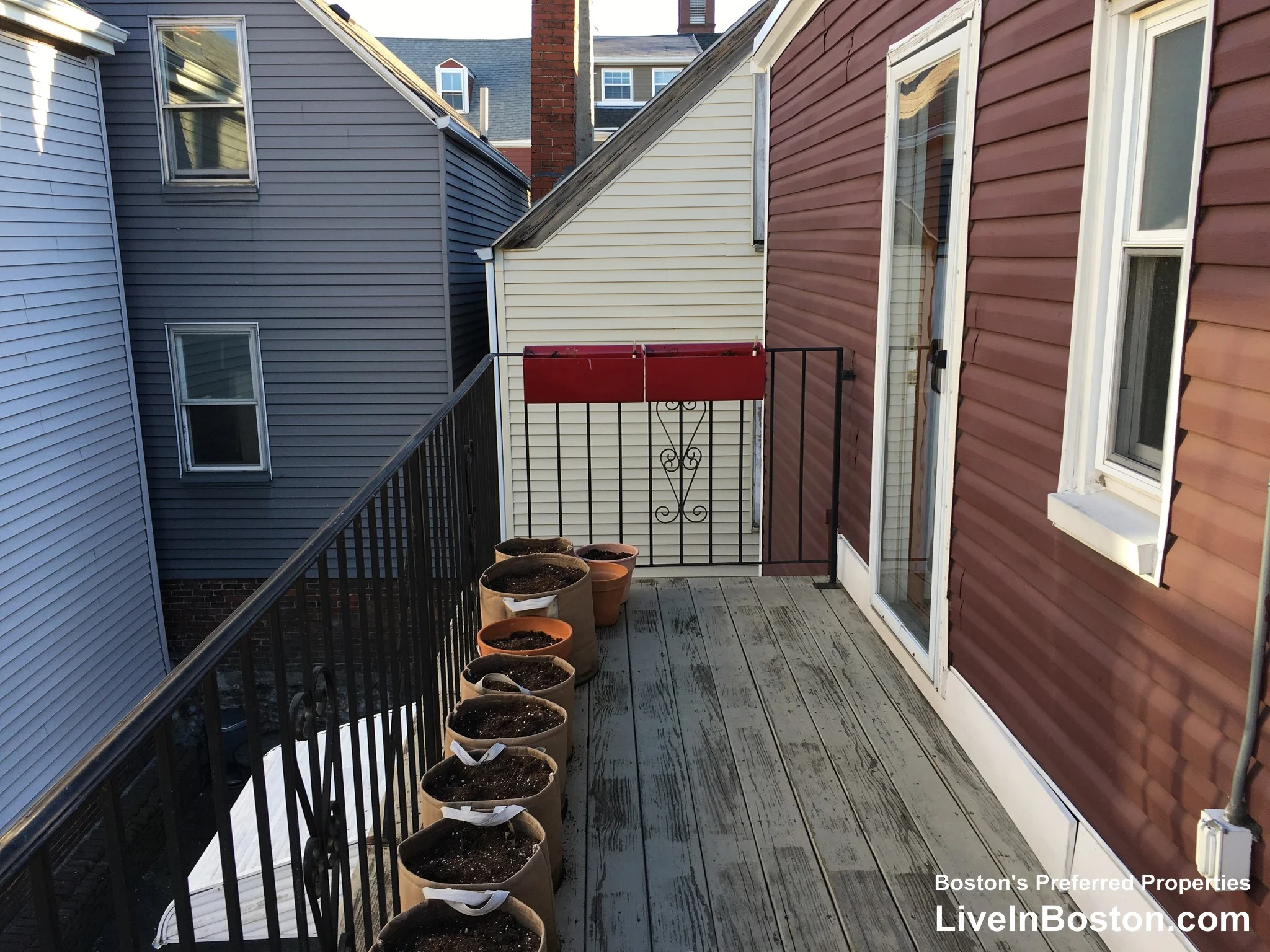 24-26R Sciarappa St, East Cambridge