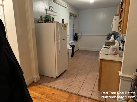 1657 Commonwealth Ave, Brighton