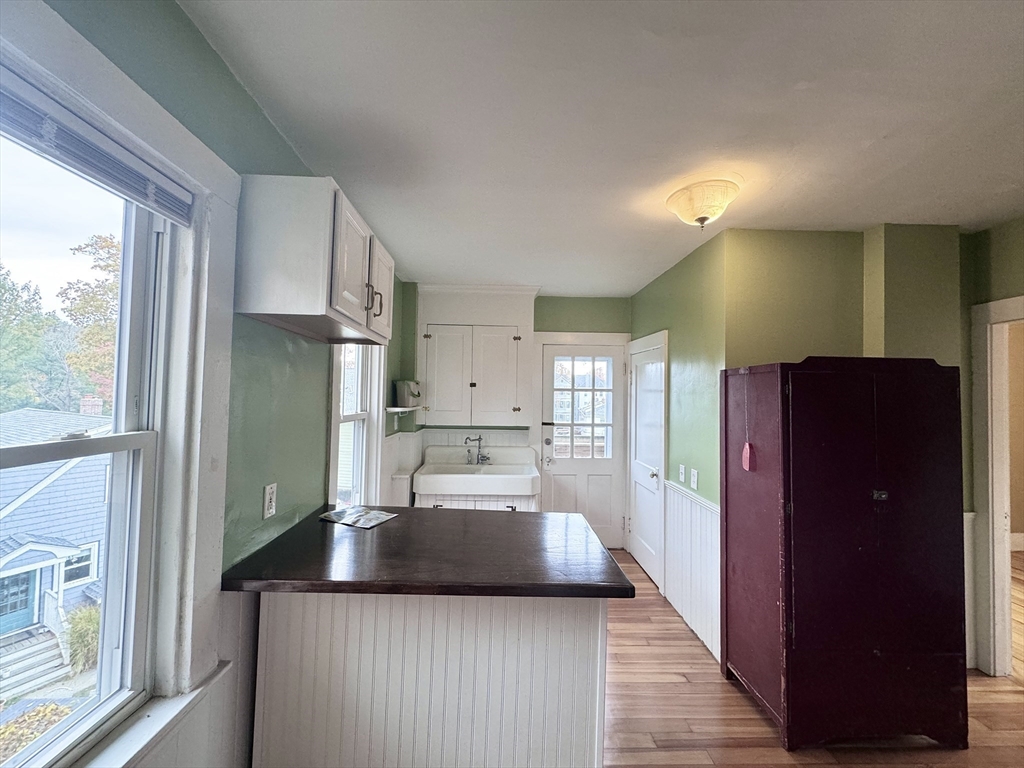 47 1/2 Jamaica St, Jamaica Plain