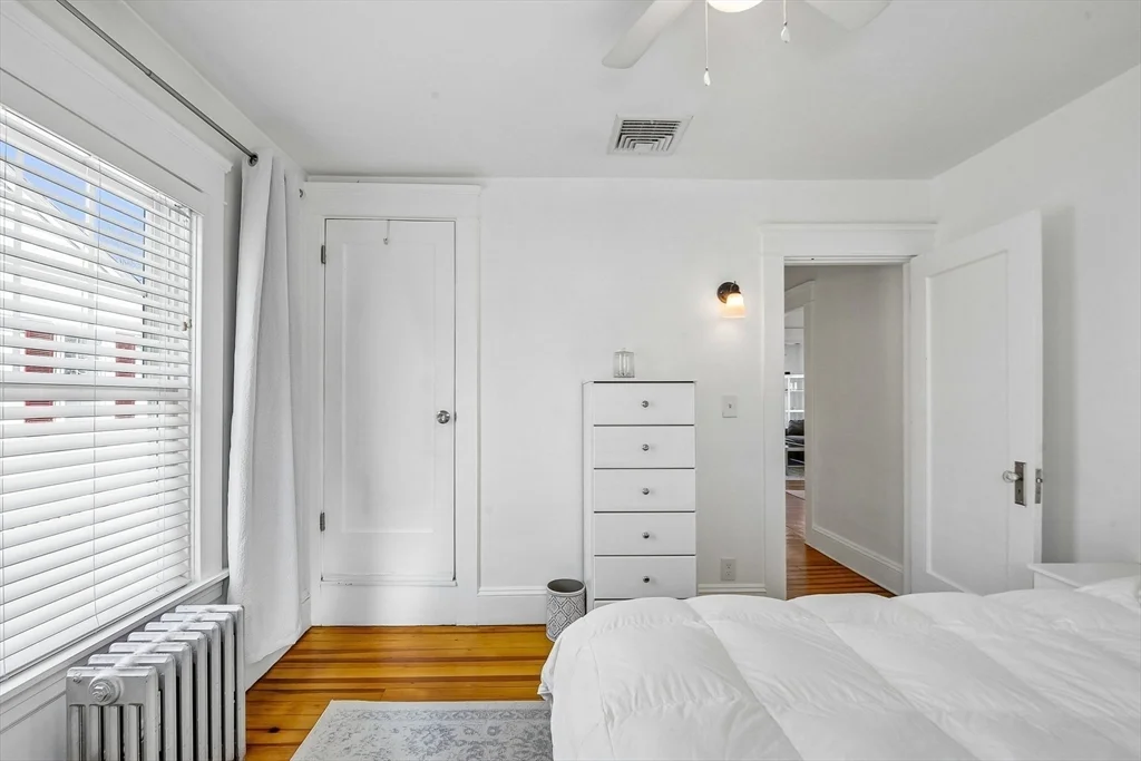 117 S Atlantic Ave, Warwick