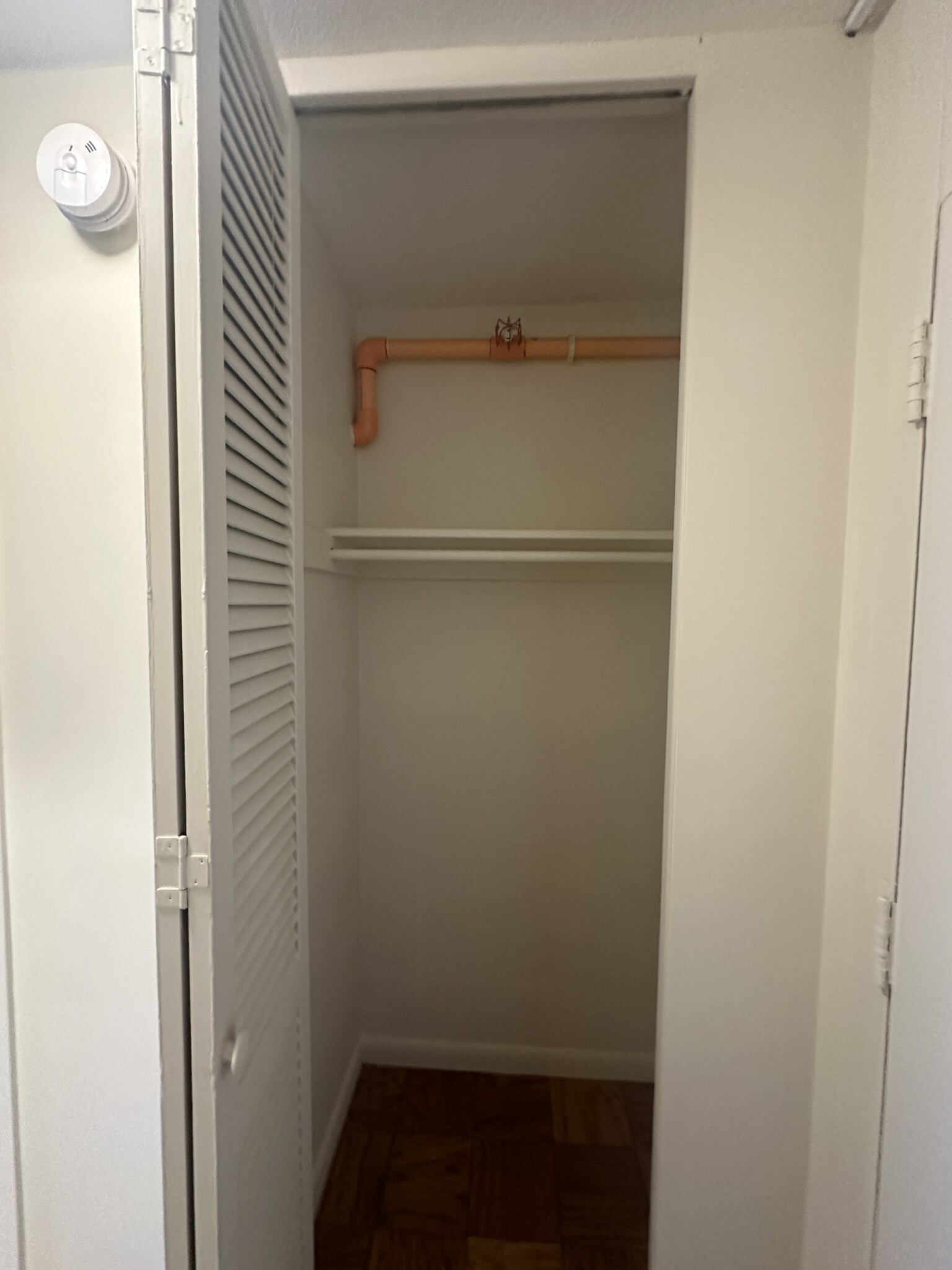 101 Monmouth Ct, Longwood