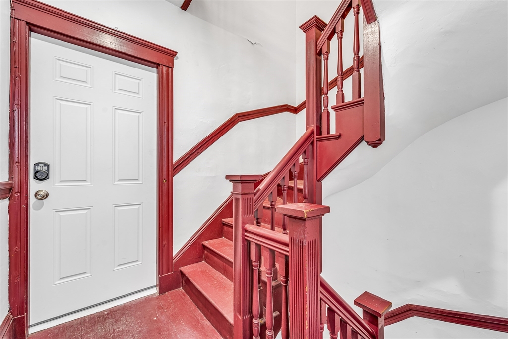 64 Topliff St, Boston