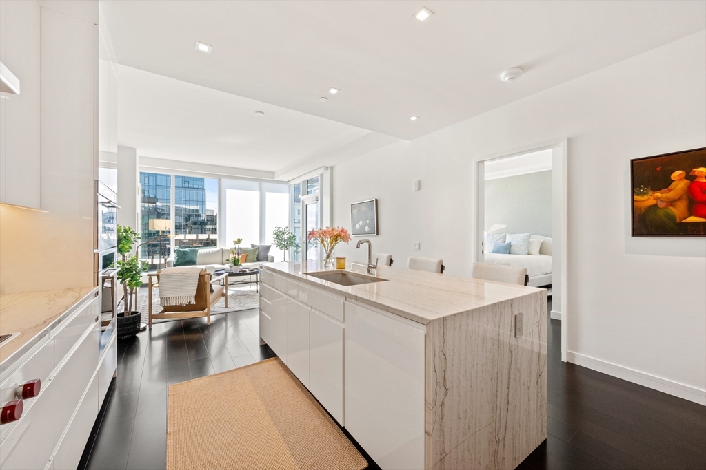 150 Seaport Blvd, Seaport District