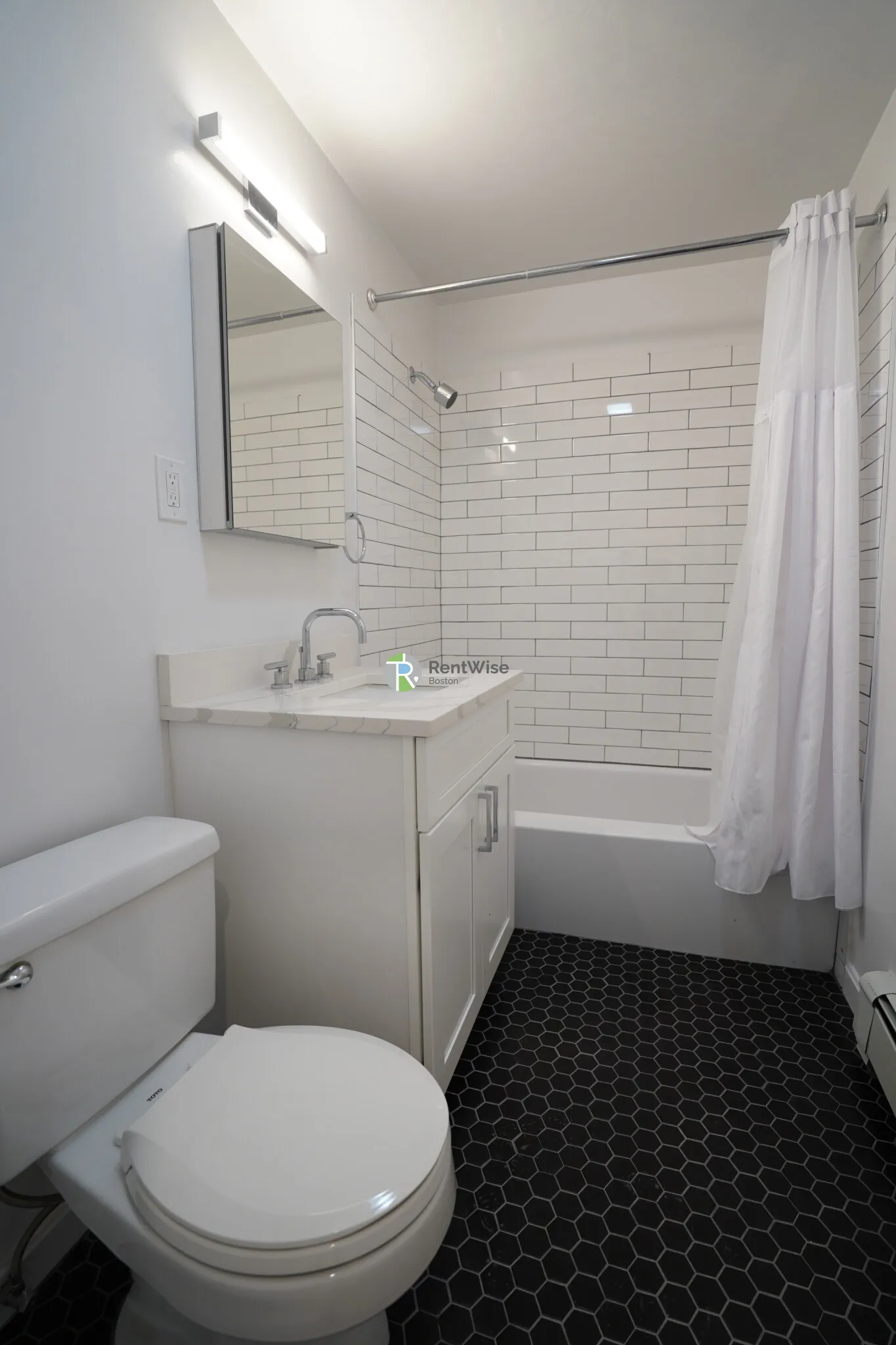 521 Massachusetts Ave, Roxbury