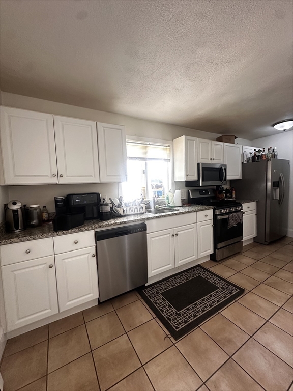 235 Charles St, East Cambridge