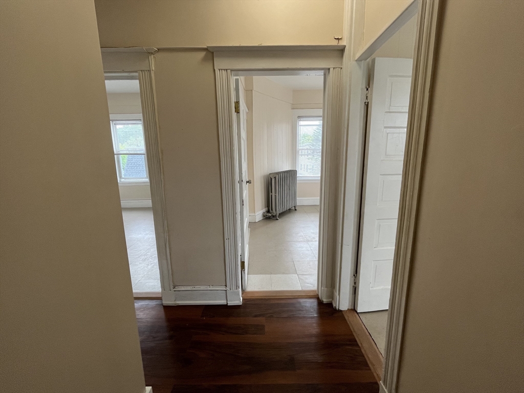 175 River St, Riverside