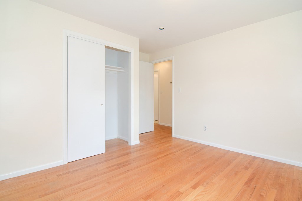 33 Robin Rd, Westborough