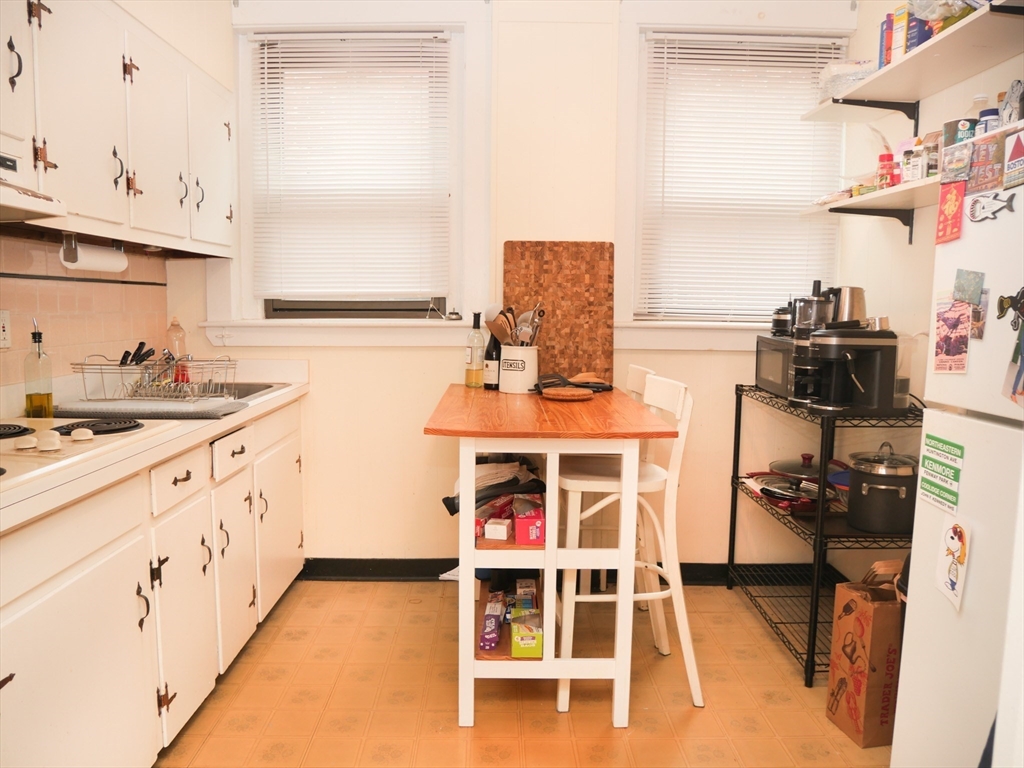 1382 Beacon, Coolidge Corner