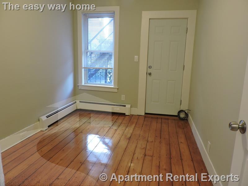 25 Elmer St, Riverside