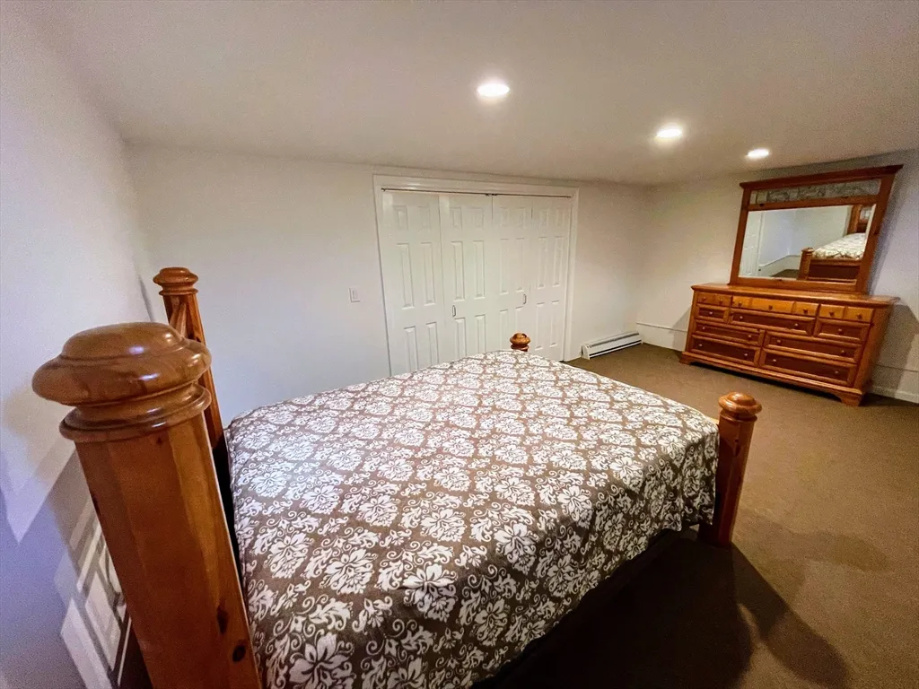 28 Federal St, Salem