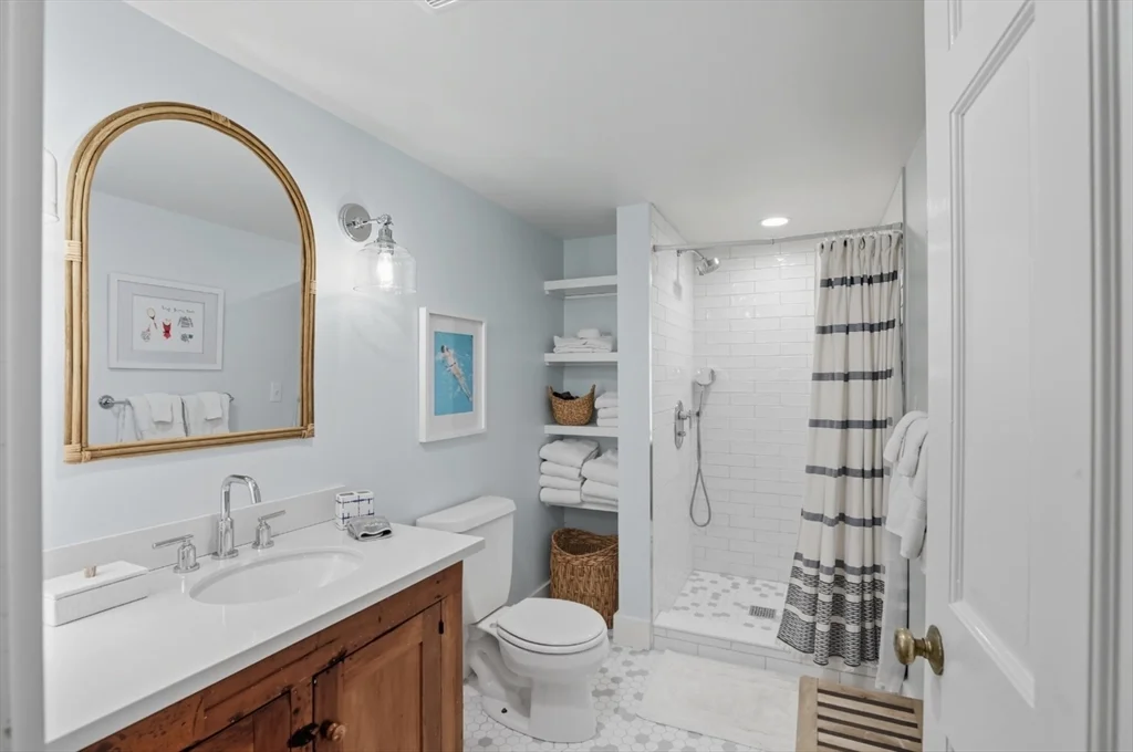 26 Tennessee Ave, Nantucket