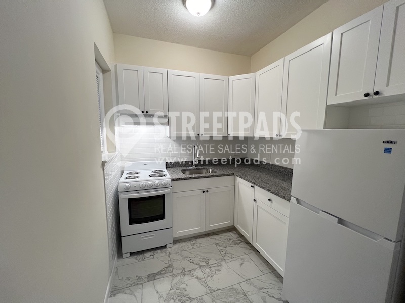 2018 Commonwealth Ave, Brighton