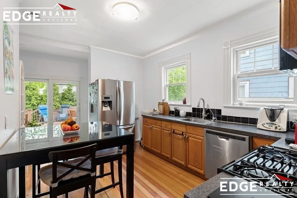 10 Hopedale St, Allston