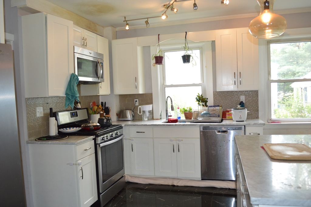 35 Oliver, Framingham