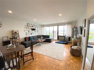 1106 Massachusetts Ave, Riverside