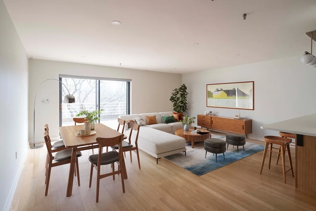 199 Coolidge Ave, Watertown