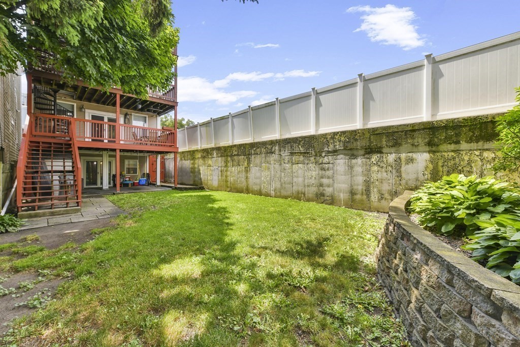 714 East 4th St, South Boston