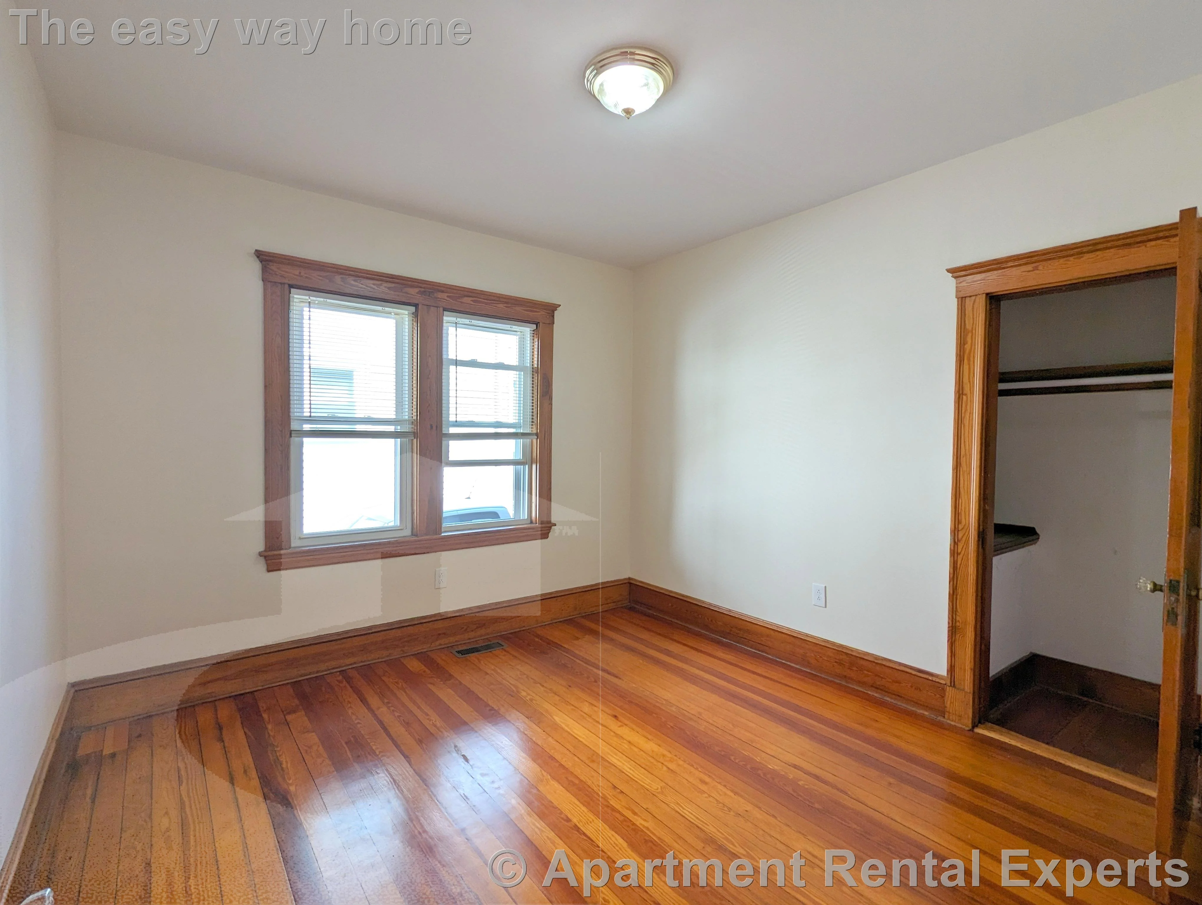 108 West Quincy St, Tufts