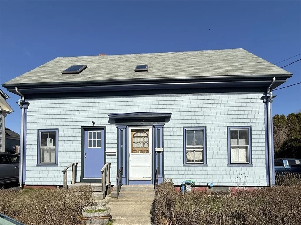 38 Friend St, Gloucester