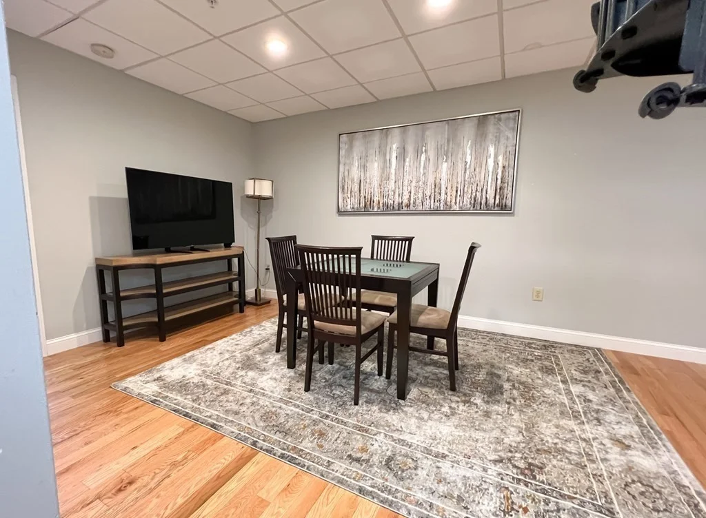 139R Linden St, Wellesley