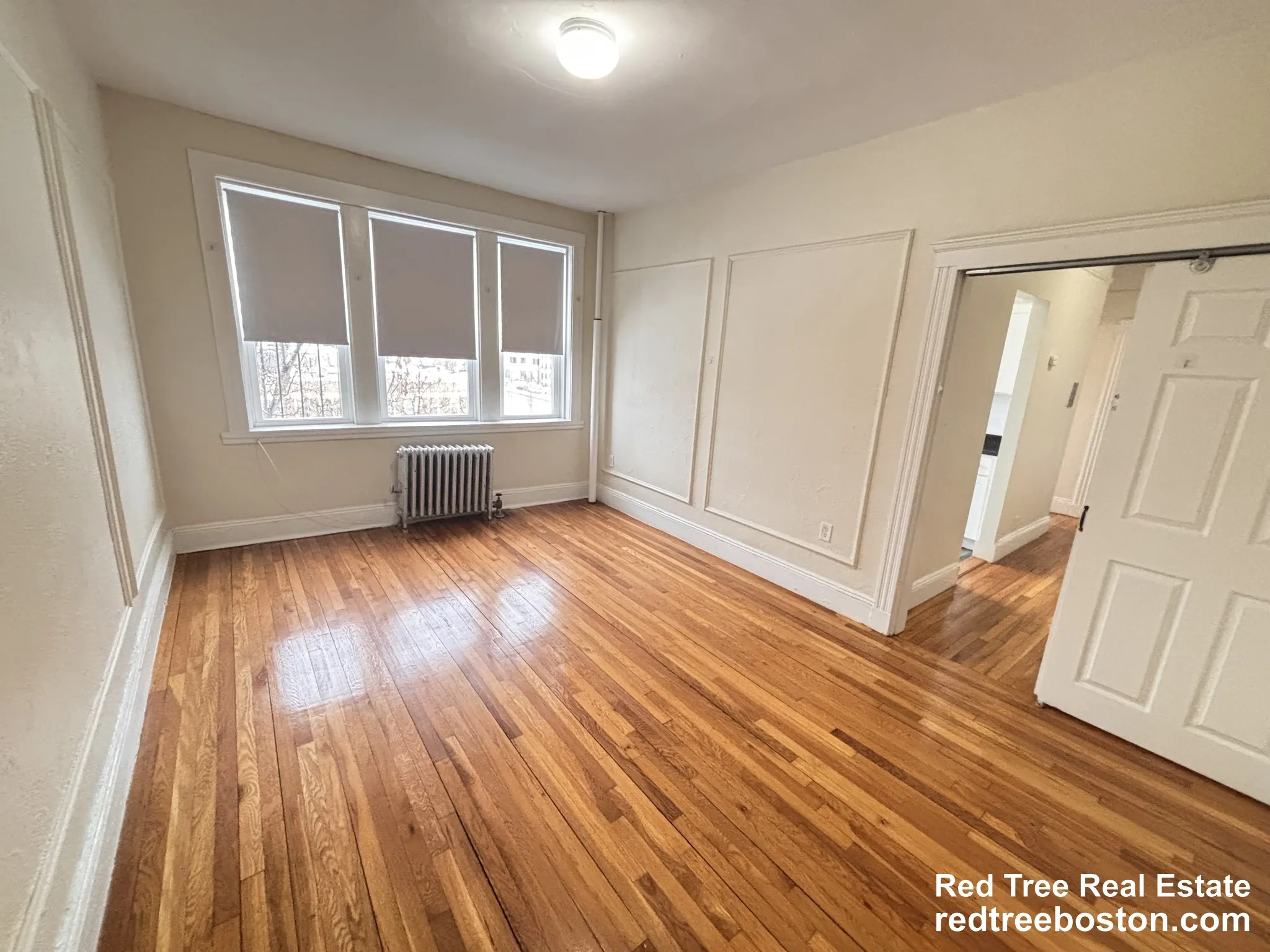 1687 Commonwealth Ave, Brighton