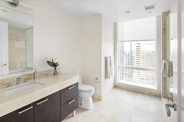 1 Franklin St, Downtown