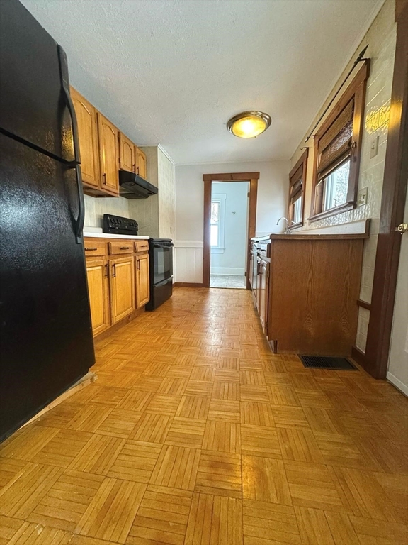 20 S Main St, Ashburnham