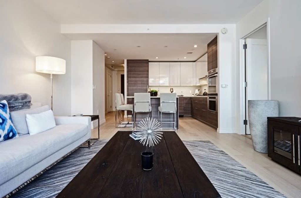 1 Franklin St, Midtown