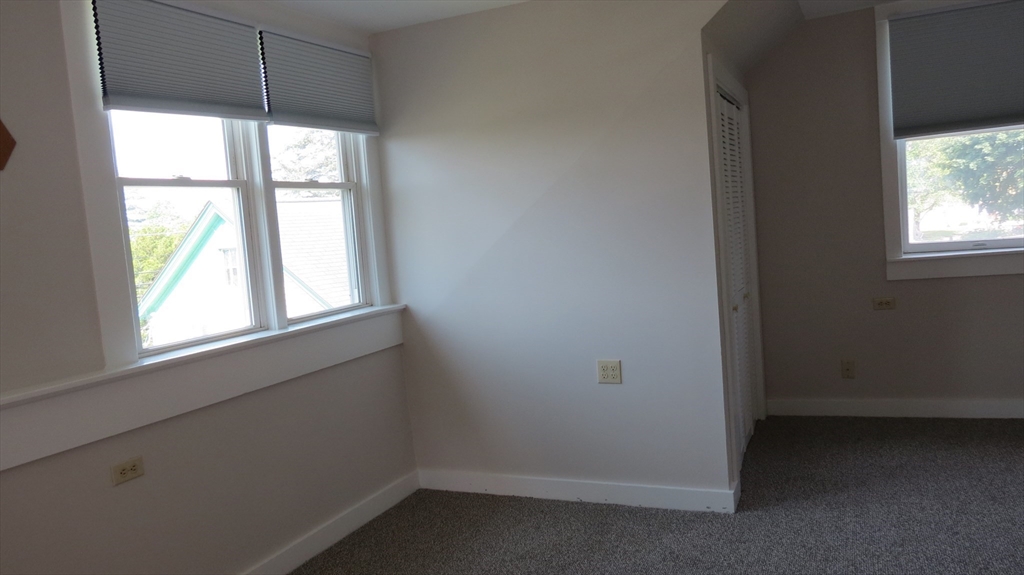 128 Low, Newburyport