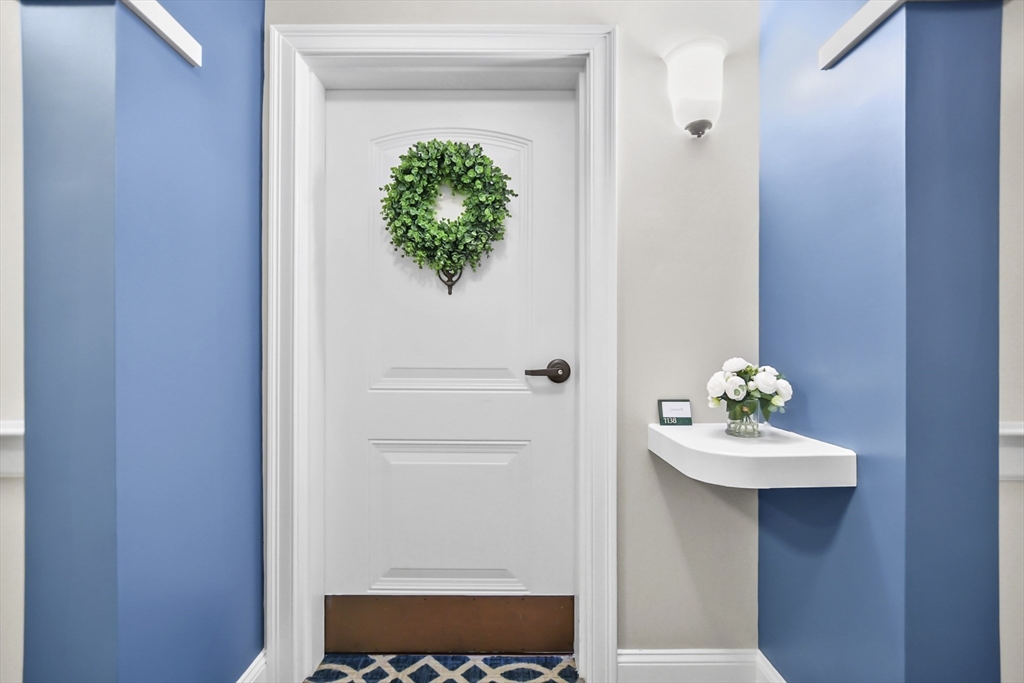 1275 Turnpike St, North Andover