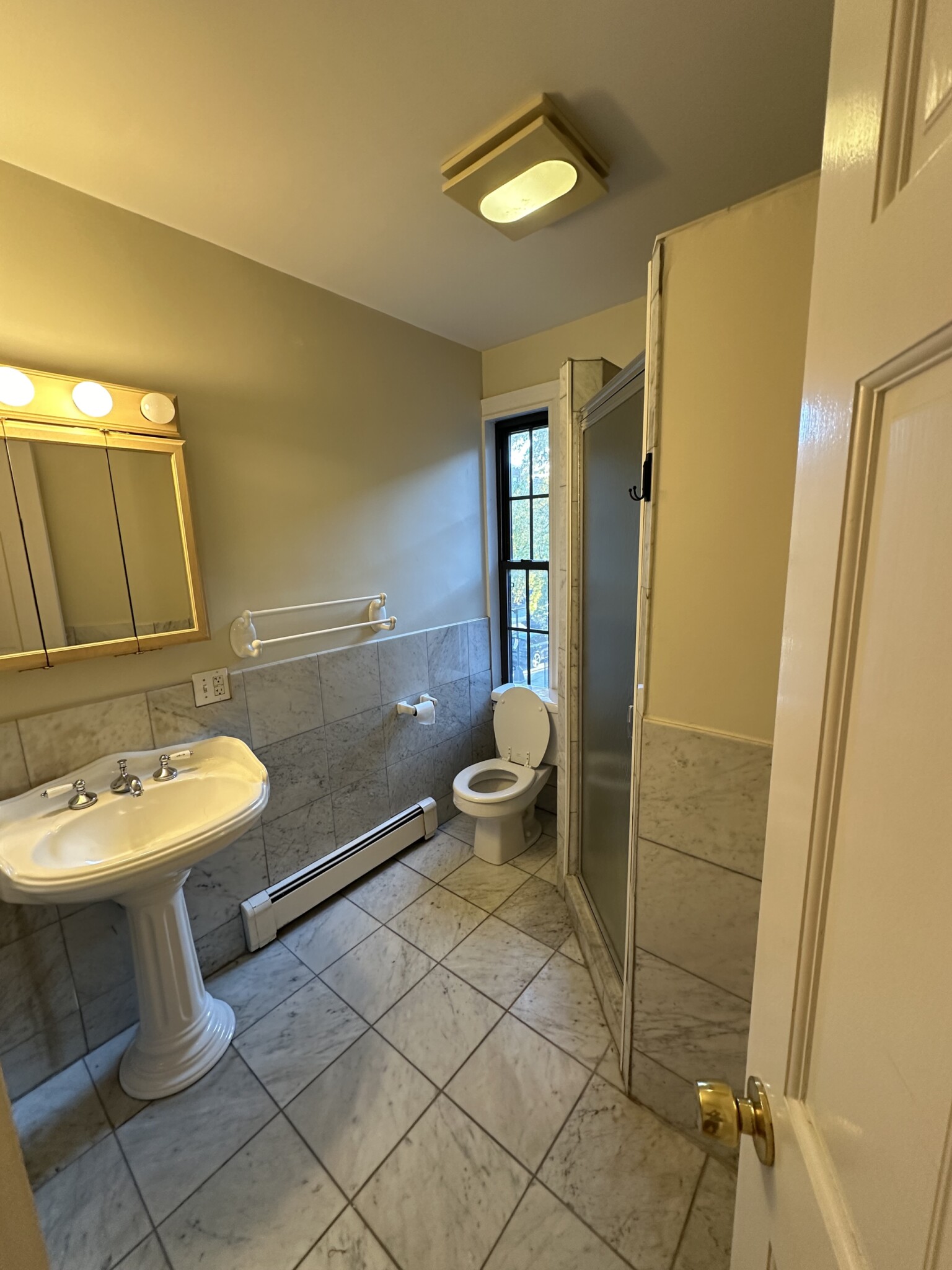 Studio bed, 1 bath apartment for rent at 57 Gainsborough St Unit 4, Fenway — photo 6 of 8
