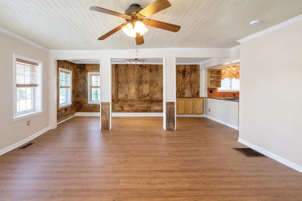 100 Water St, Newburyport