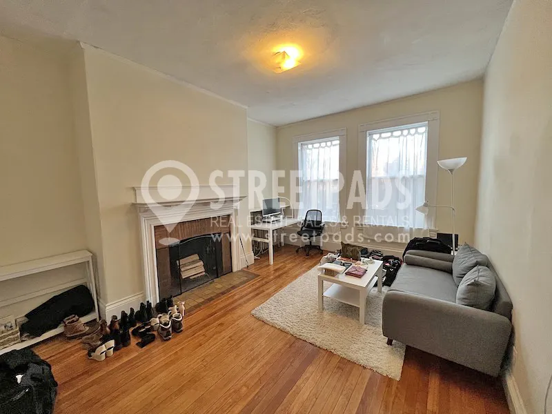 2 Ware St, Mid-Cambridge