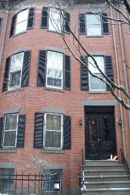 19 East Springfield St, South End