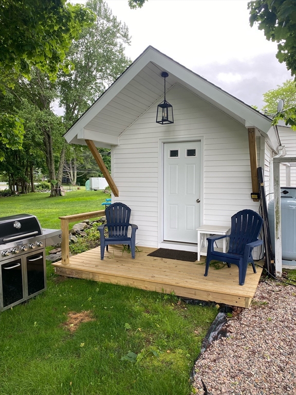45 Bay State Rd, Rehoboth